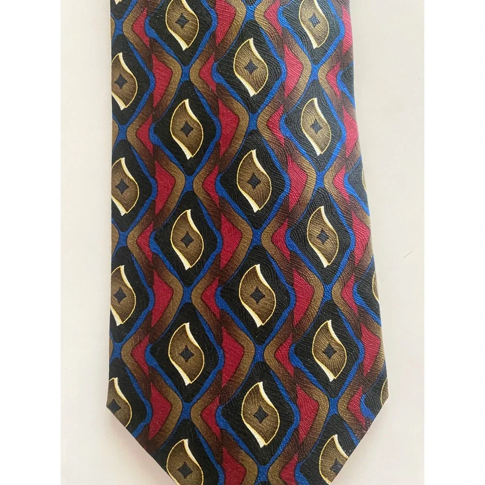 Courage Mens Silk Tie Hand Sewn Geometric Diamond Burgundy Navy Blue Gold 4 Inch
